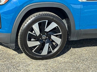 2025 Volkswagen Atlas Cross Sport 2.0T SE w/Technology