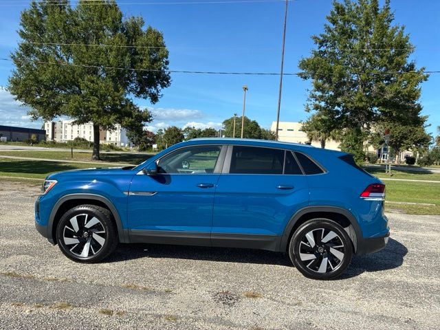 2025 Volkswagen Atlas Cross Sport 2.0T SE w/Technology