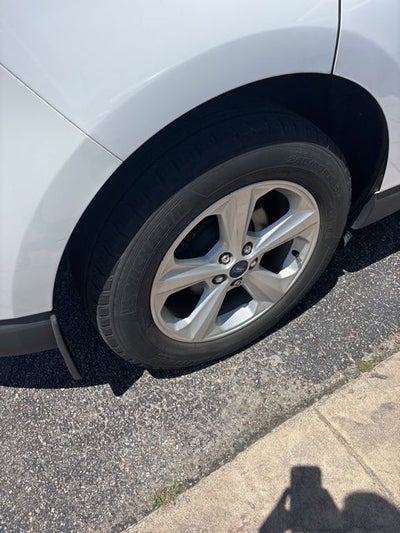 2020 Ford Edge SE
