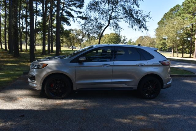 2022 Ford Edge ST