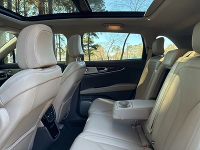 2022 Lincoln Nautilus Reserve