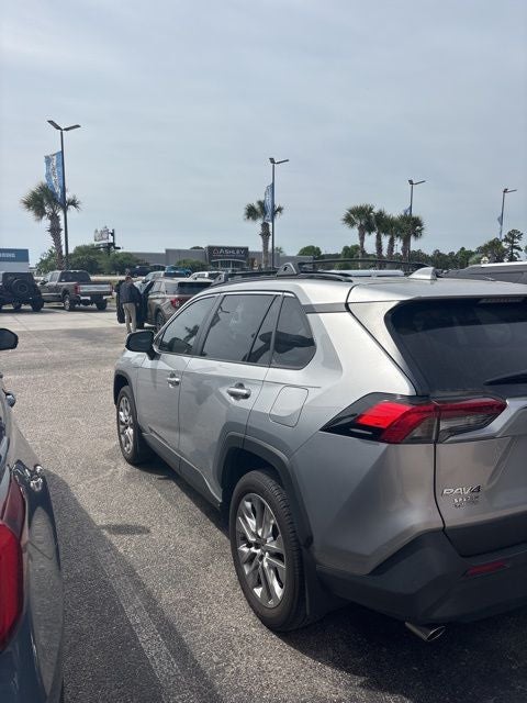 2024 Toyota RAV4 XLE Premium