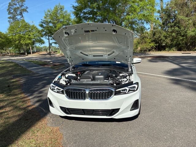 2025 BMW 3 Series 330i