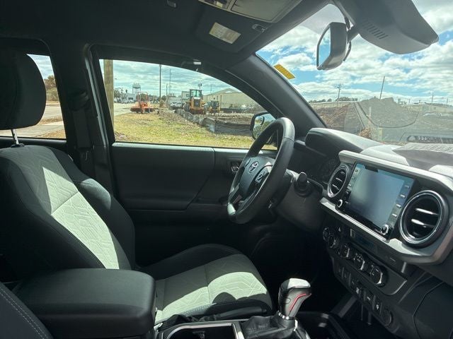 2021 Toyota Tacoma TRD Sport V6