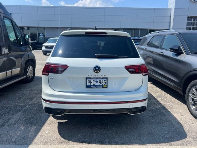 2022 Volkswagen Tiguan 2.0T SE R-Line Black