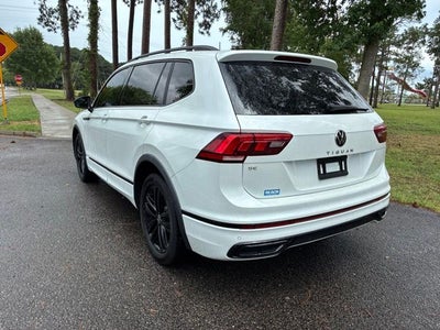 2022 Volkswagen Tiguan 2.0T SE R-Line Black