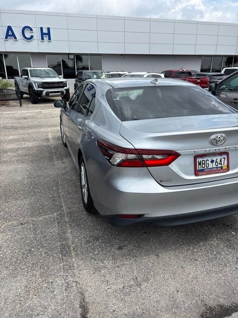 2022 Toyota Camry LE