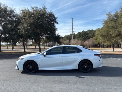2021 Toyota Camry Hybrid XSE