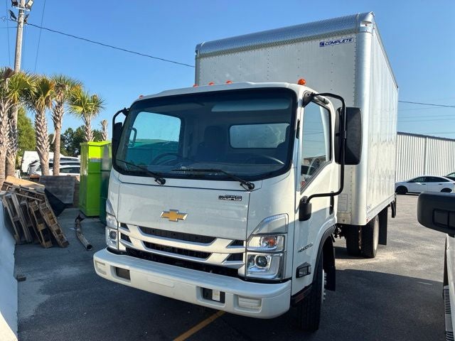 2025 Chevrolet 4500 HG LCF Gas Base