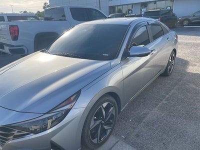 2022 Hyundai Elantra Limited