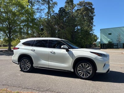 2021 Toyota Highlander Platinum