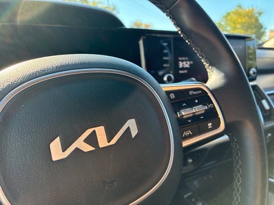 2023 Kia Sorento EX