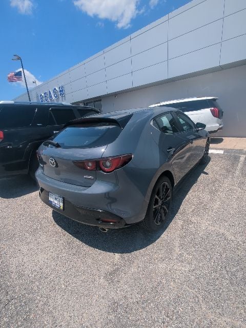 2022 Mazda Mazda3 Carbon Edition