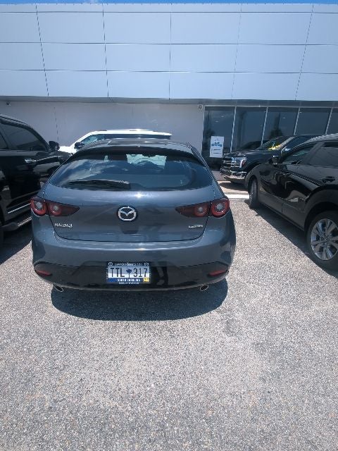 2022 Mazda Mazda3 Carbon Edition