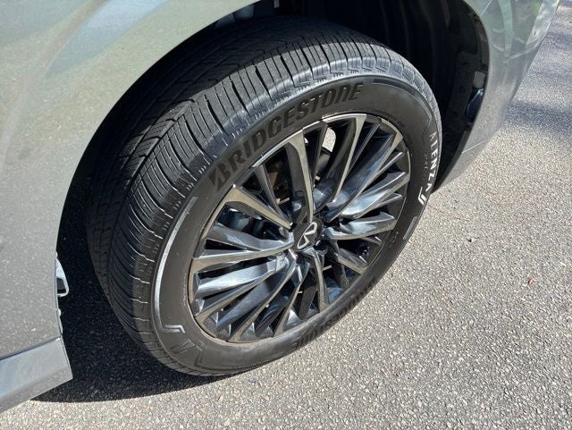 2025 INFINITI QX80 AUTOGRAPH