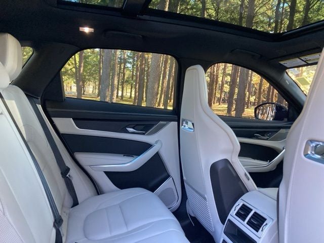 2024 Jaguar F-PACE P400 R-Dynamic S