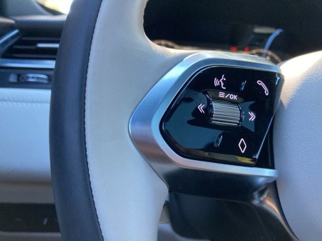 2024 Jaguar F-PACE P400 R-Dynamic S