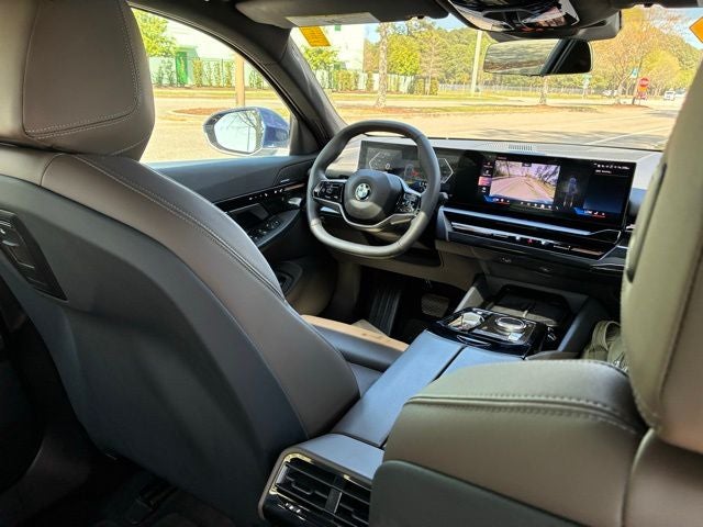 2024 BMW 5 Series 530i