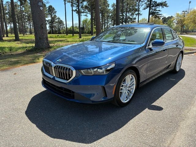 2024 BMW 5 Series 530i