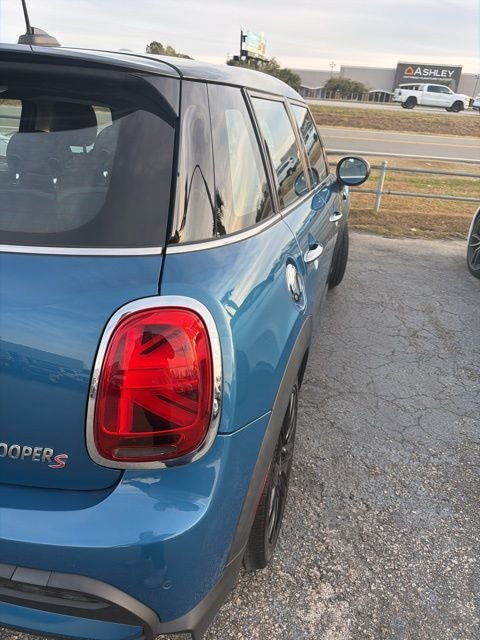 2022 MINI Hardtop 4 Door Cooper S