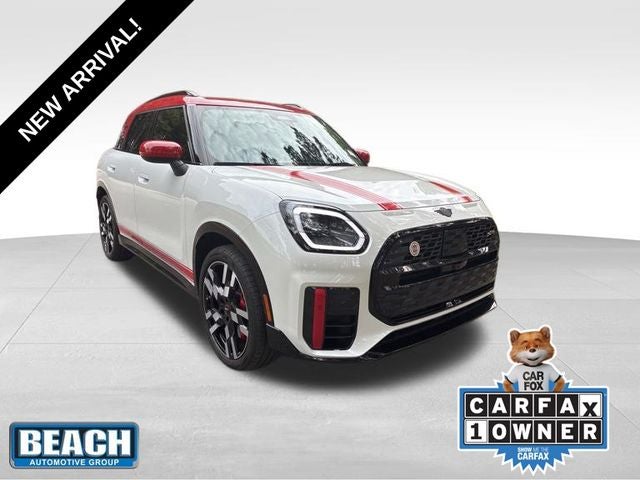2026 MINI John Cooper Works Countryman Iconic