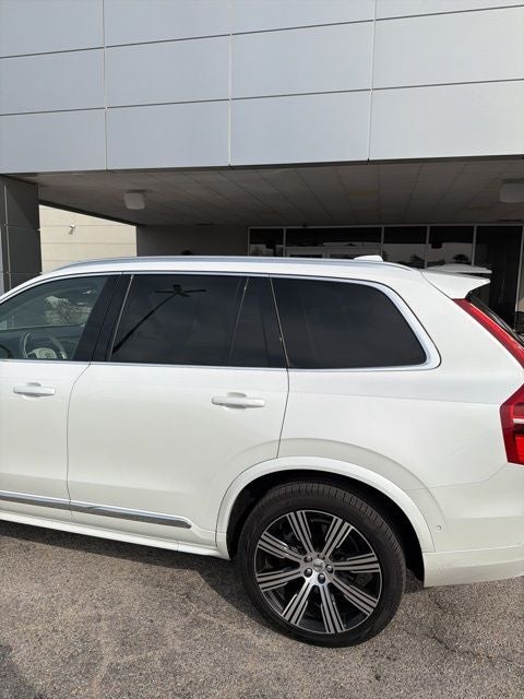 2025 Volvo XC90 B6 Plus 7-Seater