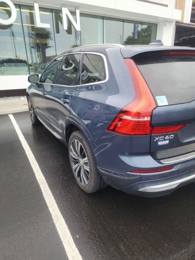 2022 Volvo XC60 B6 Inscription