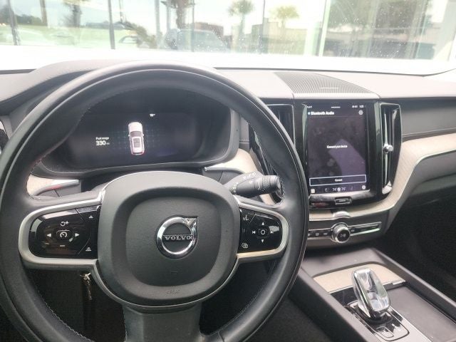 2022 Volvo XC60 B6 Inscription