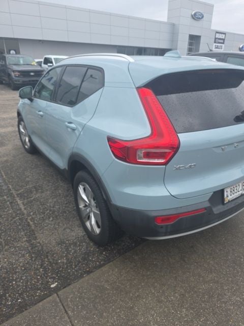 2019 Volvo XC40 Momentum
