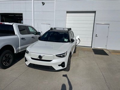 2024 Volvo XC40 Recharge Pure Electric Twin Plus