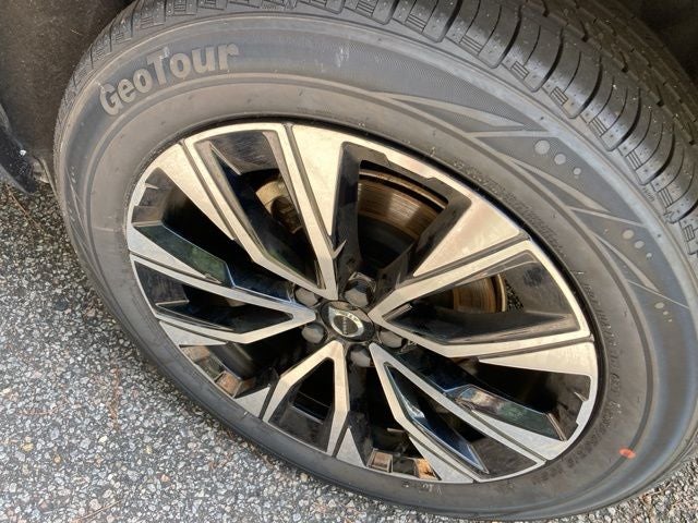 2023 Volvo XC60 B5 Core