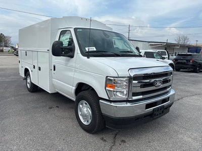 2026 Ford E-350SD Base Cutaway