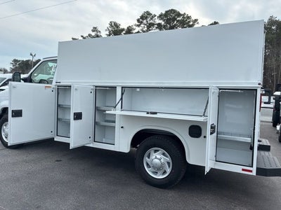 2026 Ford E-350SD Base Cutaway