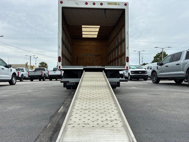 2024 Ford Econoline 350 Cutaway Base