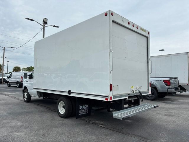 2024 Ford Econoline 350 Cutaway Base
