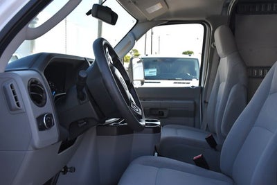 2023 Ford Econoline 450 Cutaway Base DRW
