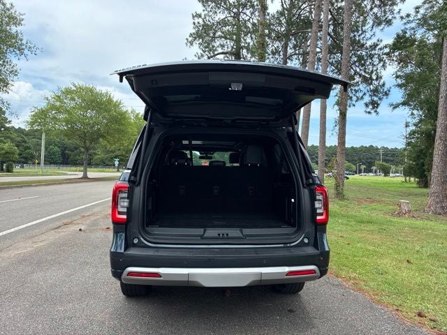 2023 Ford Expedition MAX Platinum