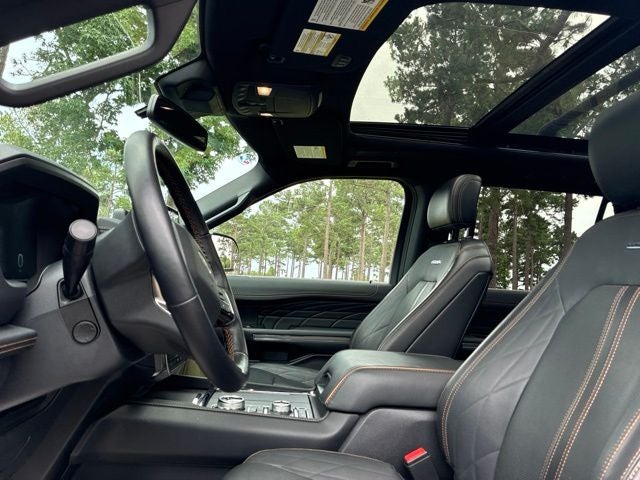2023 Ford Expedition MAX Platinum