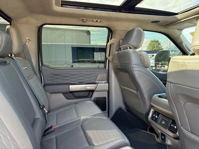 2025 Ford F-250 Platinum
