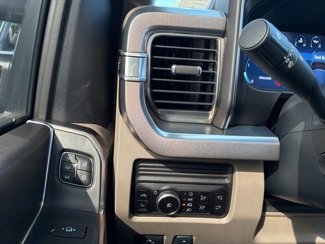 2025 Ford F-250 Platinum