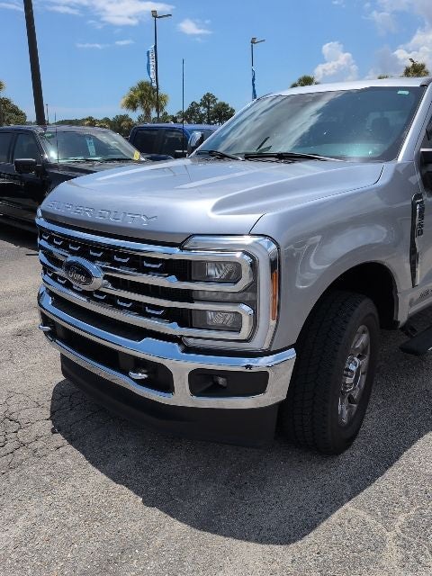2023 Ford F-350 Lariat Super Duty