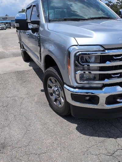 2023 Ford F-350 Lariat Super Duty