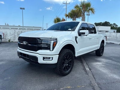 2025 Ford F-150 Platinum