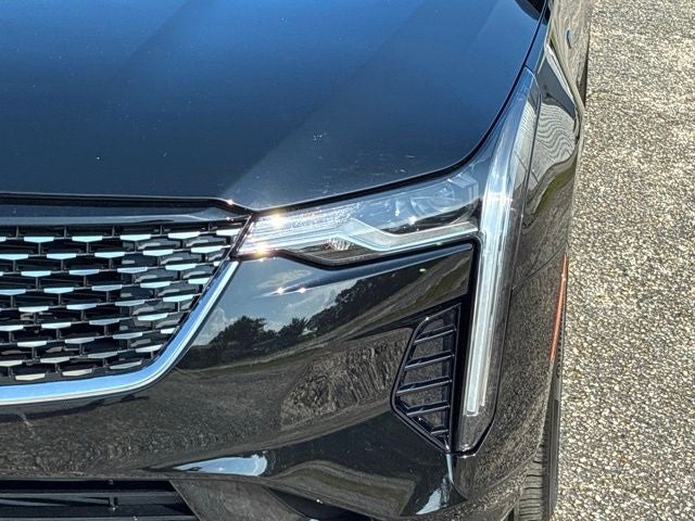 2025 Cadillac CT4 Luxury