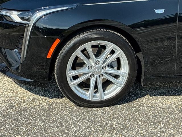 2025 Cadillac CT4 Luxury