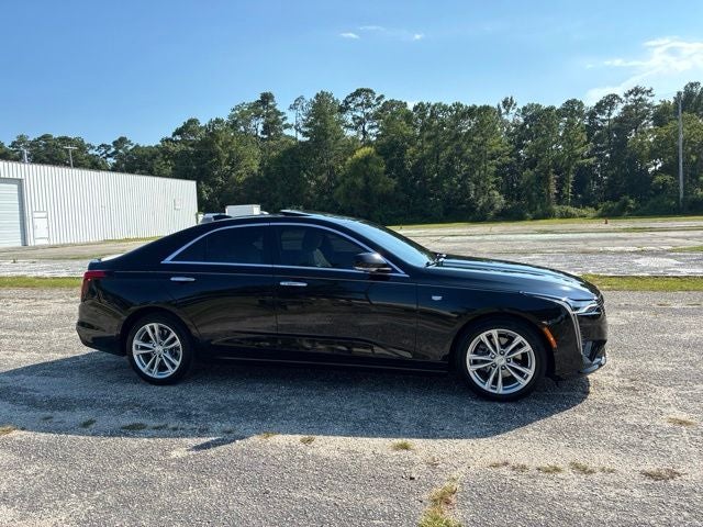 2025 Cadillac CT4 Luxury