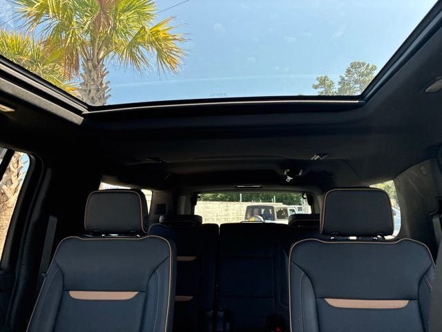 2023 GMC Yukon XL AT4