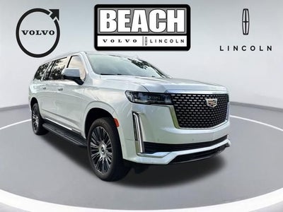2022 Cadillac Escalade ESV Premium Luxury