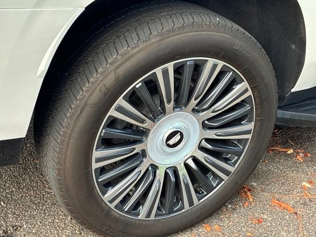 2022 Cadillac Escalade ESV Premium Luxury