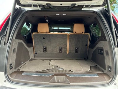 2022 Cadillac Escalade ESV Premium Luxury